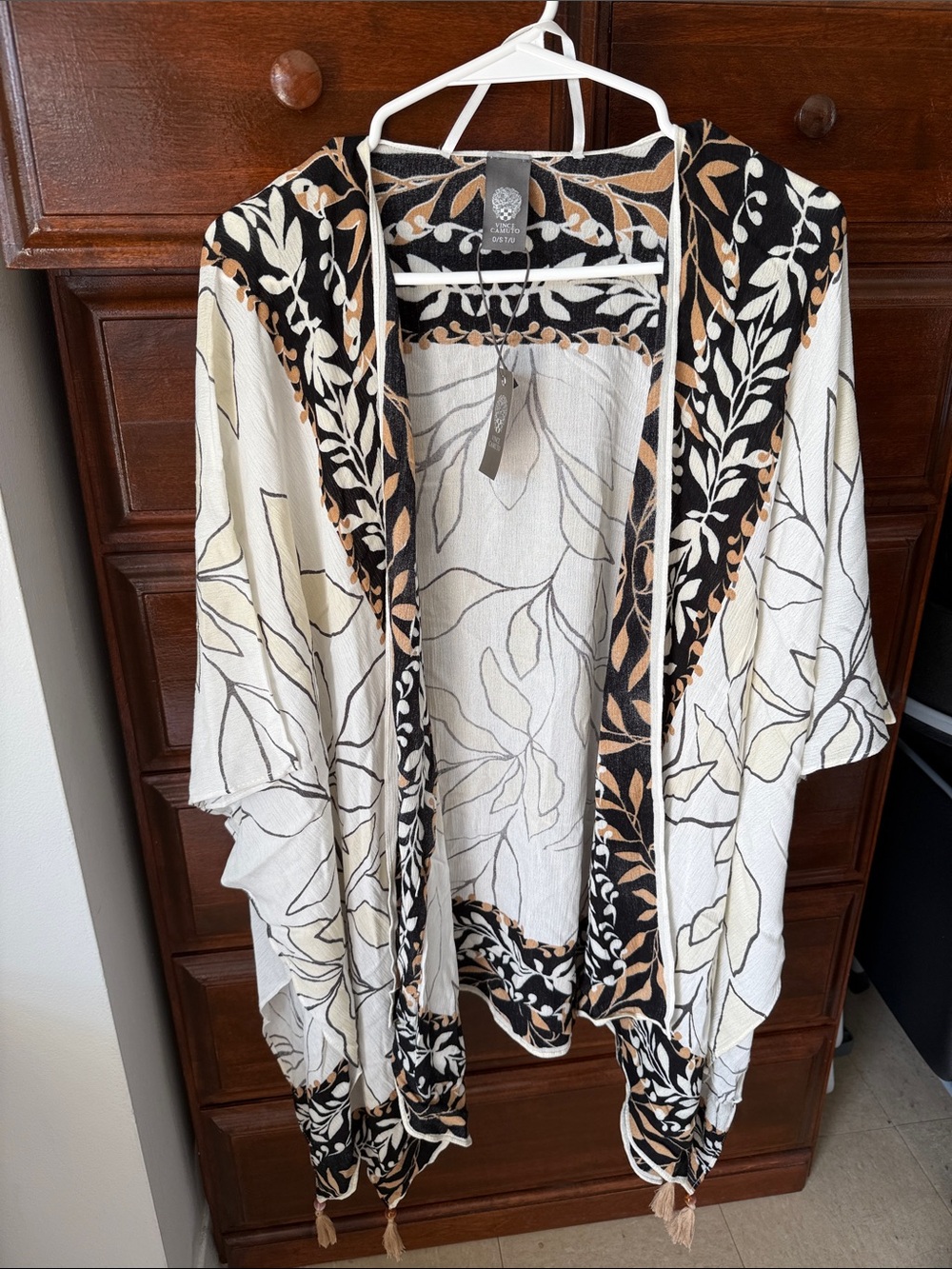 Vince Camuto Cream, Black & Tan Floral Kimono Cape